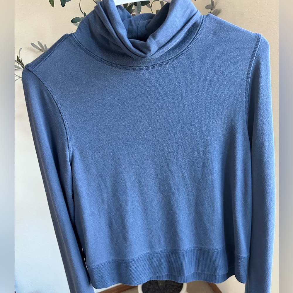 Athleta Sweater